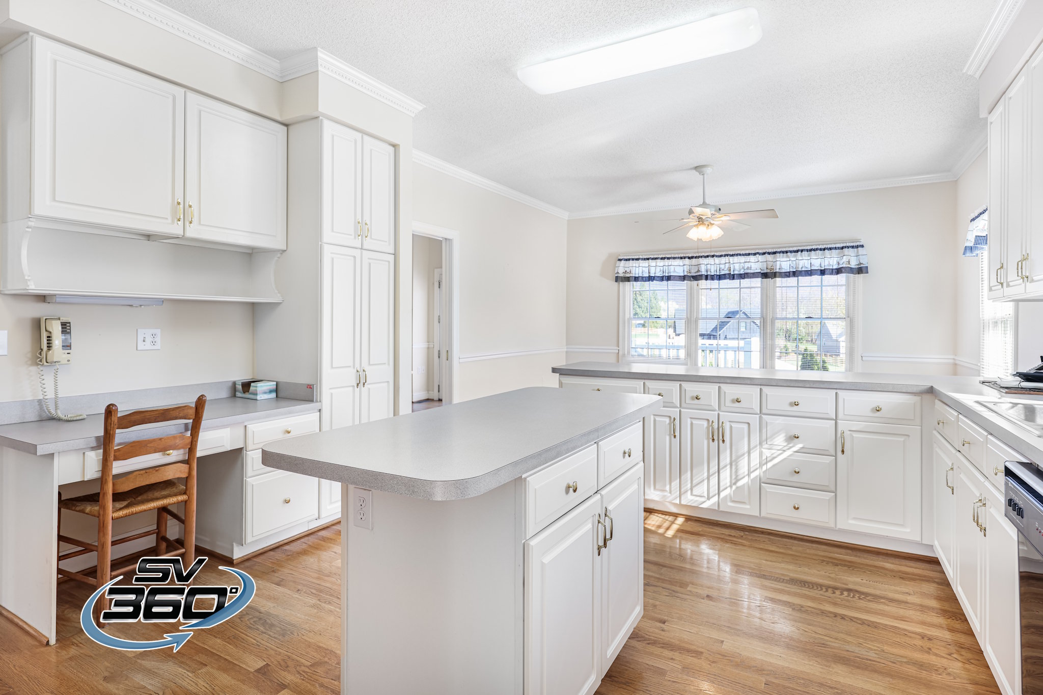 rental-kitchen-photo